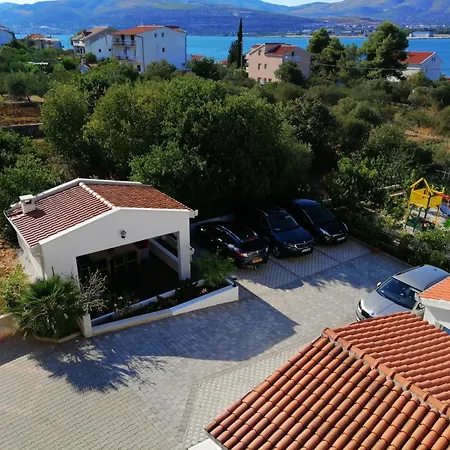 Nada Apartment *