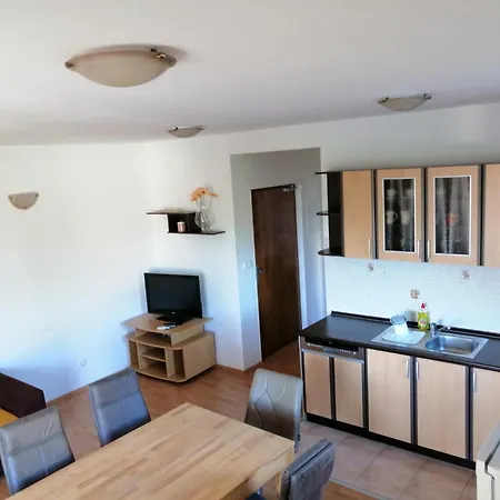 Apartamento Nada Trogir