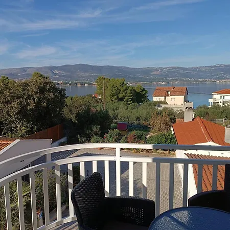 Nada Trogir