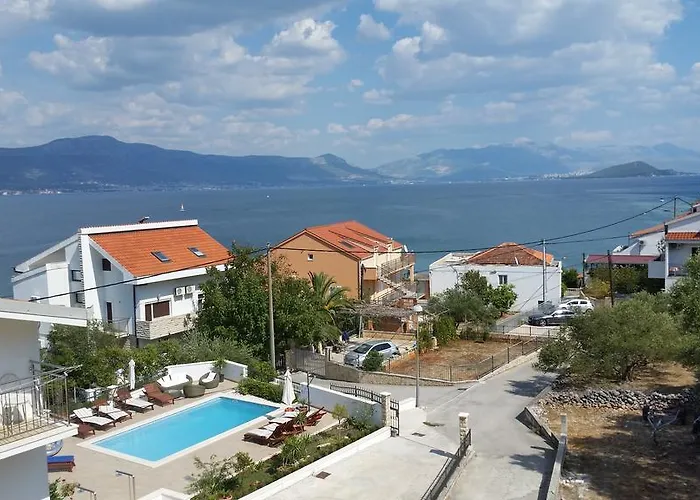 Nada Apartmán Trogir